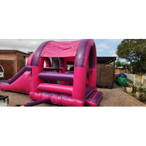 Barbie v2.0 Jumping Castle