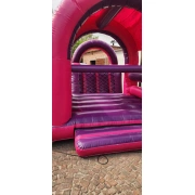 Barbie v2.0 Jumping Castle